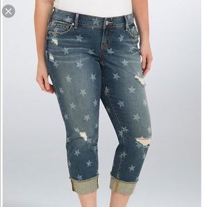 Torrid Sz 18 Distressed Star Print Cropped Jeans